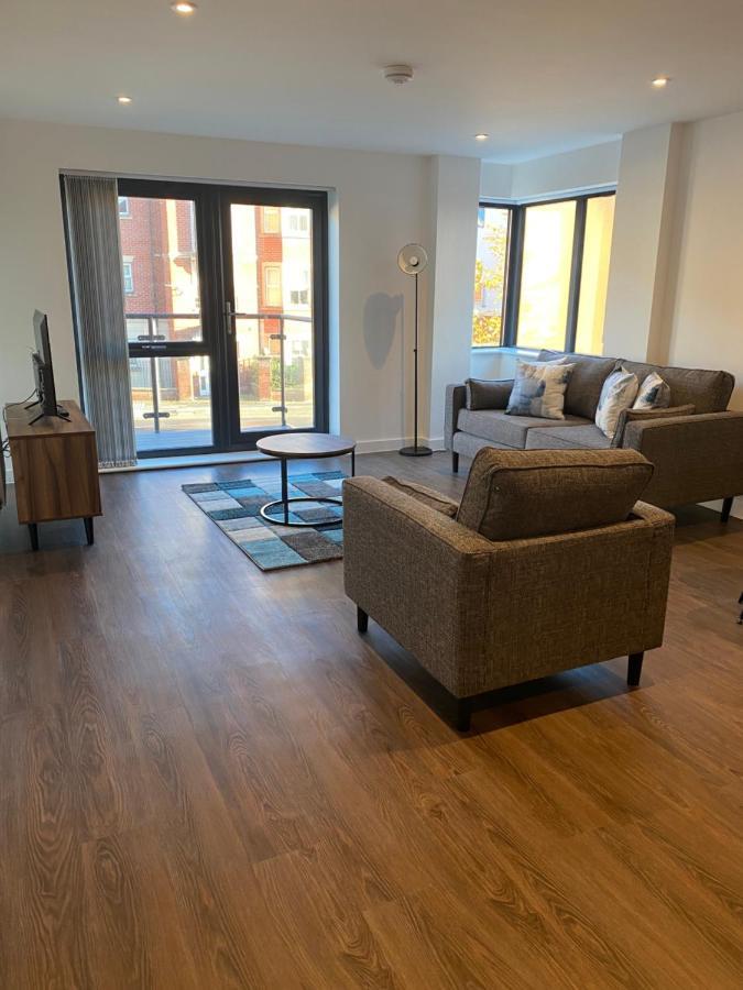 Icona - Luxurious 2 Bed Apartment York Buitenkant foto